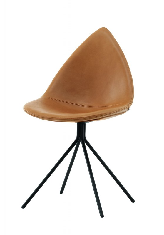 pl15816169 karim_rashid_ottawa_fiberglass_dining_chair_leaf_shaped_plastic_in_restaurant