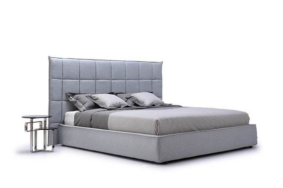 China Italian Style Modern Upholstered Bed Fabric Room Furniture Customized Color supplier