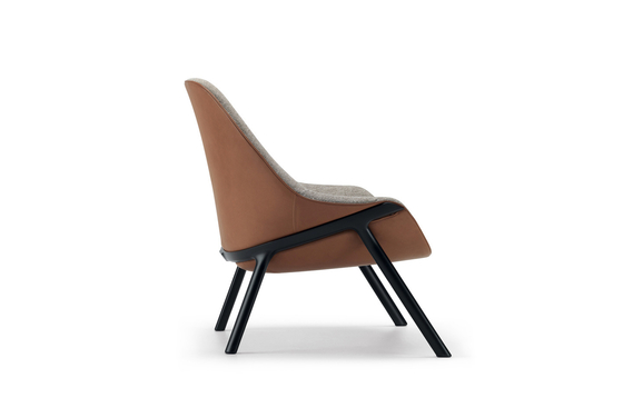 China Gran Kobi Collection Fiberglass Dining Chair Low Slung Customized Size supplier