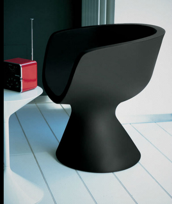  Dora Fiberglass Dining Chair Restaurant Cup Shape 65 * 69 * 80 CM supplier